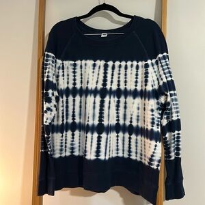 Old navy crew sweatshirt size L